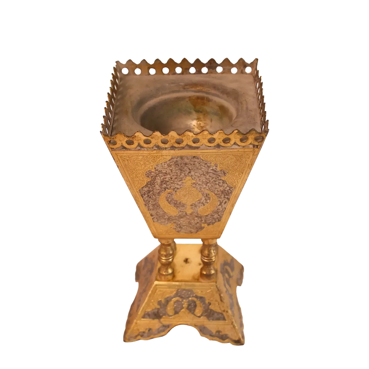 The Levant Crest