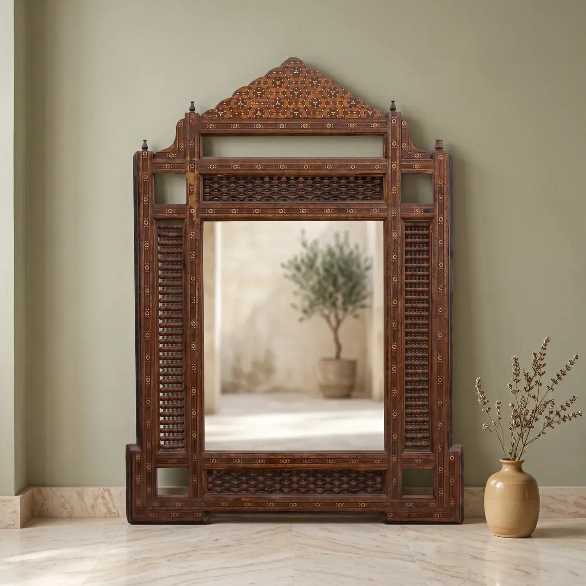 Alcove Frame