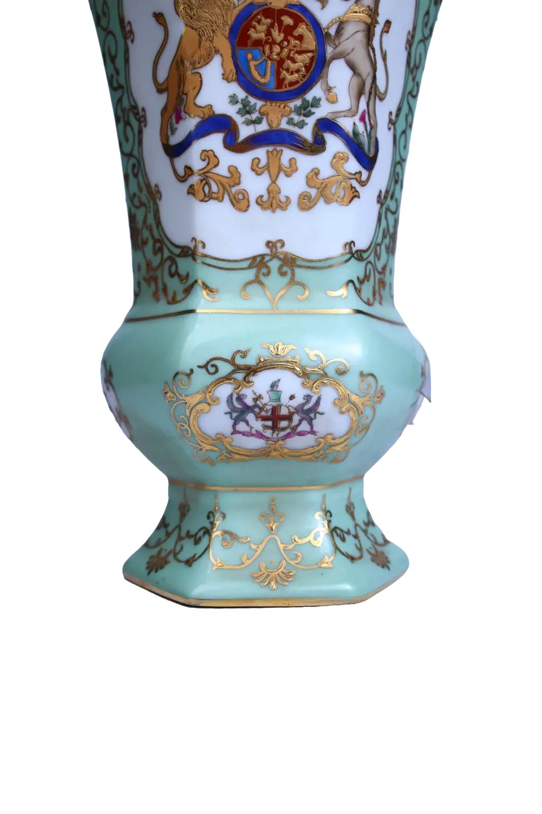 The Royal Crest