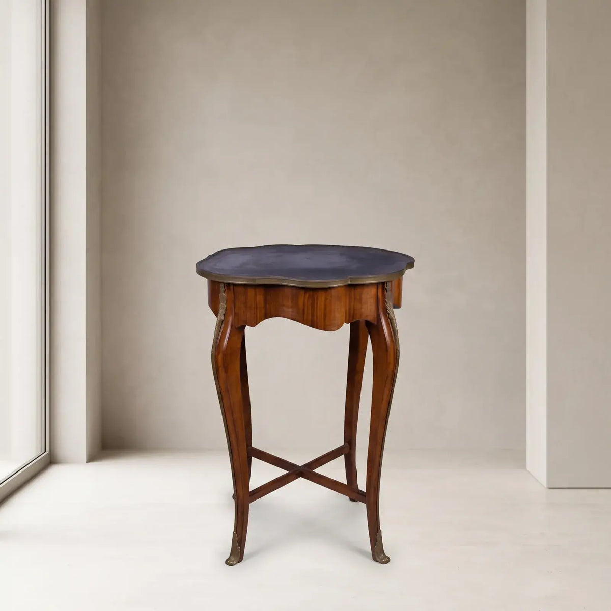 Palace Table
